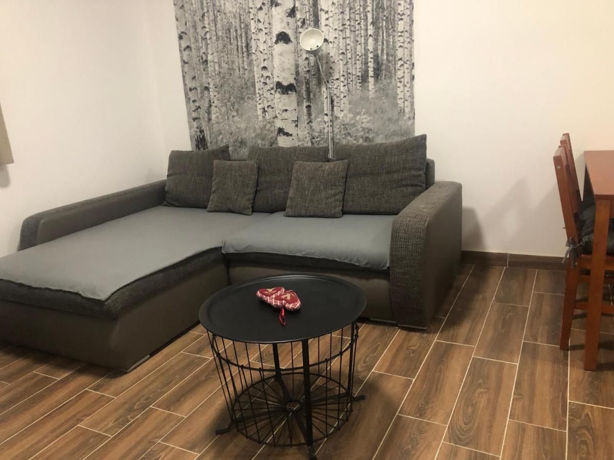 Mormota Vendeghaz Apartment Mezokovesd Luaran gambar